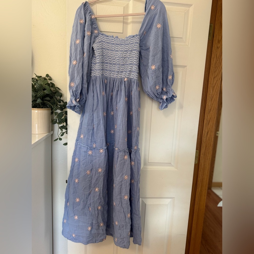 Light Blue Embroidered Puff Sleeve Maxi Dress womens size Large